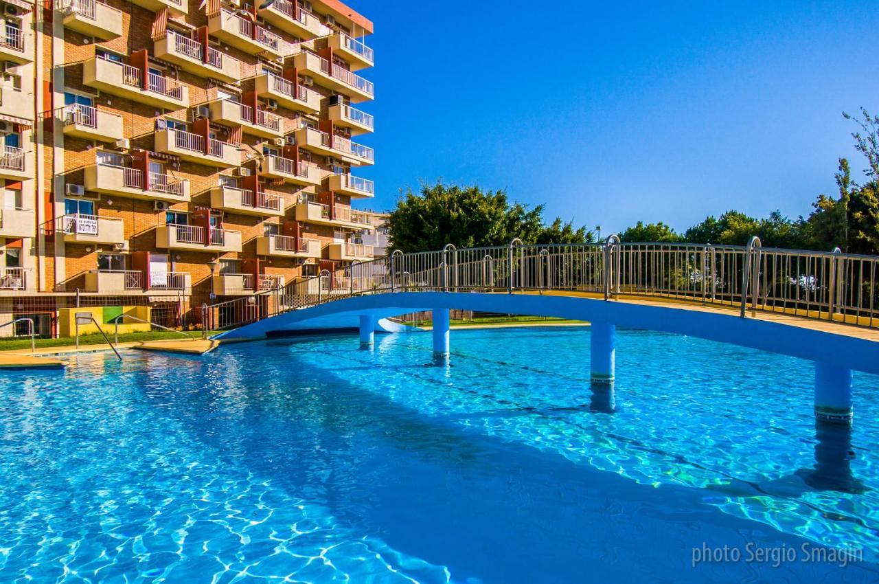 706 Minerva Apartamentos - Vista Al Mar Y La Piscina - Piscina Y Playa Benalmadena Ngoại thất bức ảnh