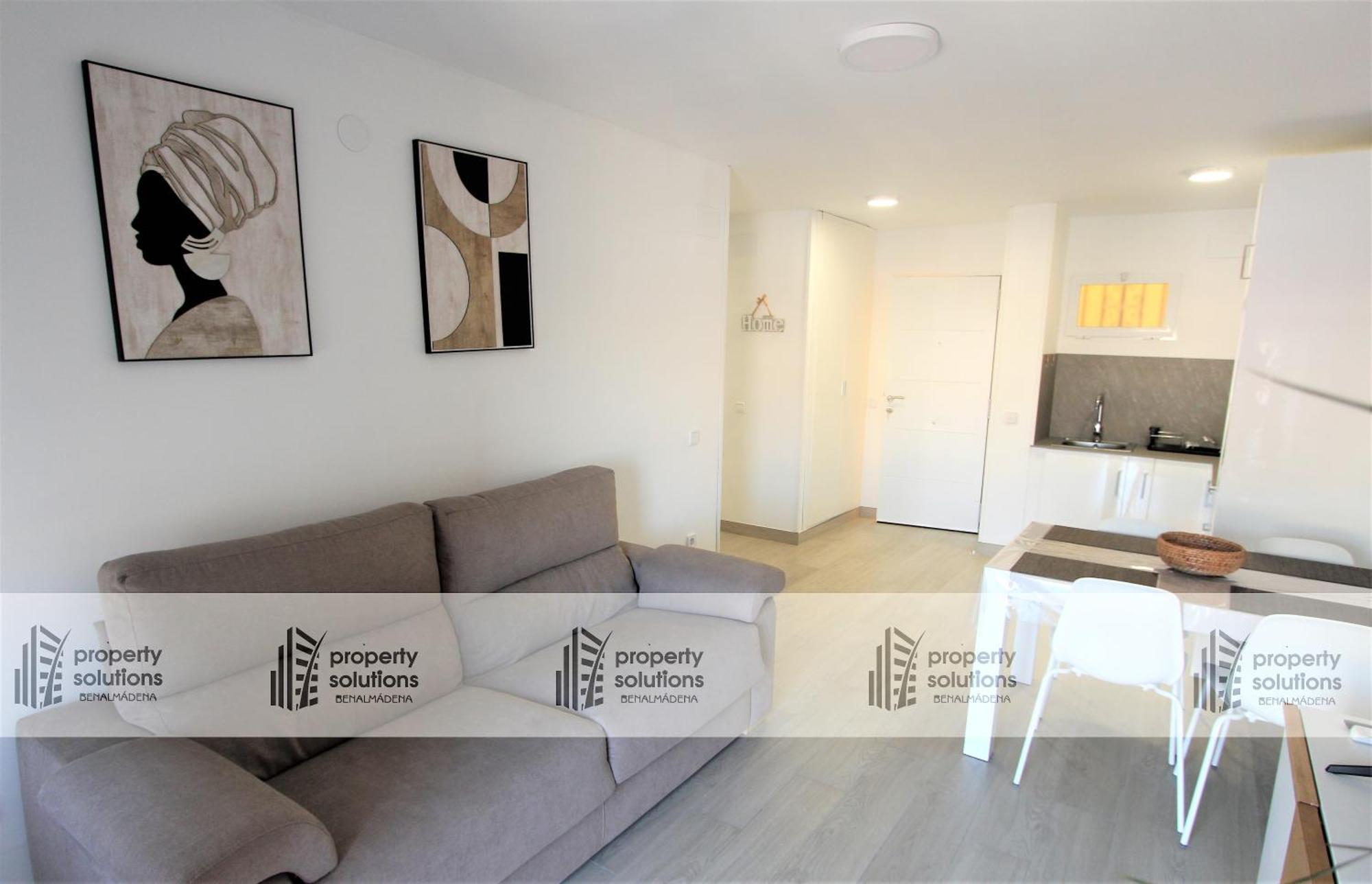 706 Minerva Apartamentos - Vista Al Mar Y La Piscina - Piscina Y Playa Benalmadena Ngoại thất bức ảnh