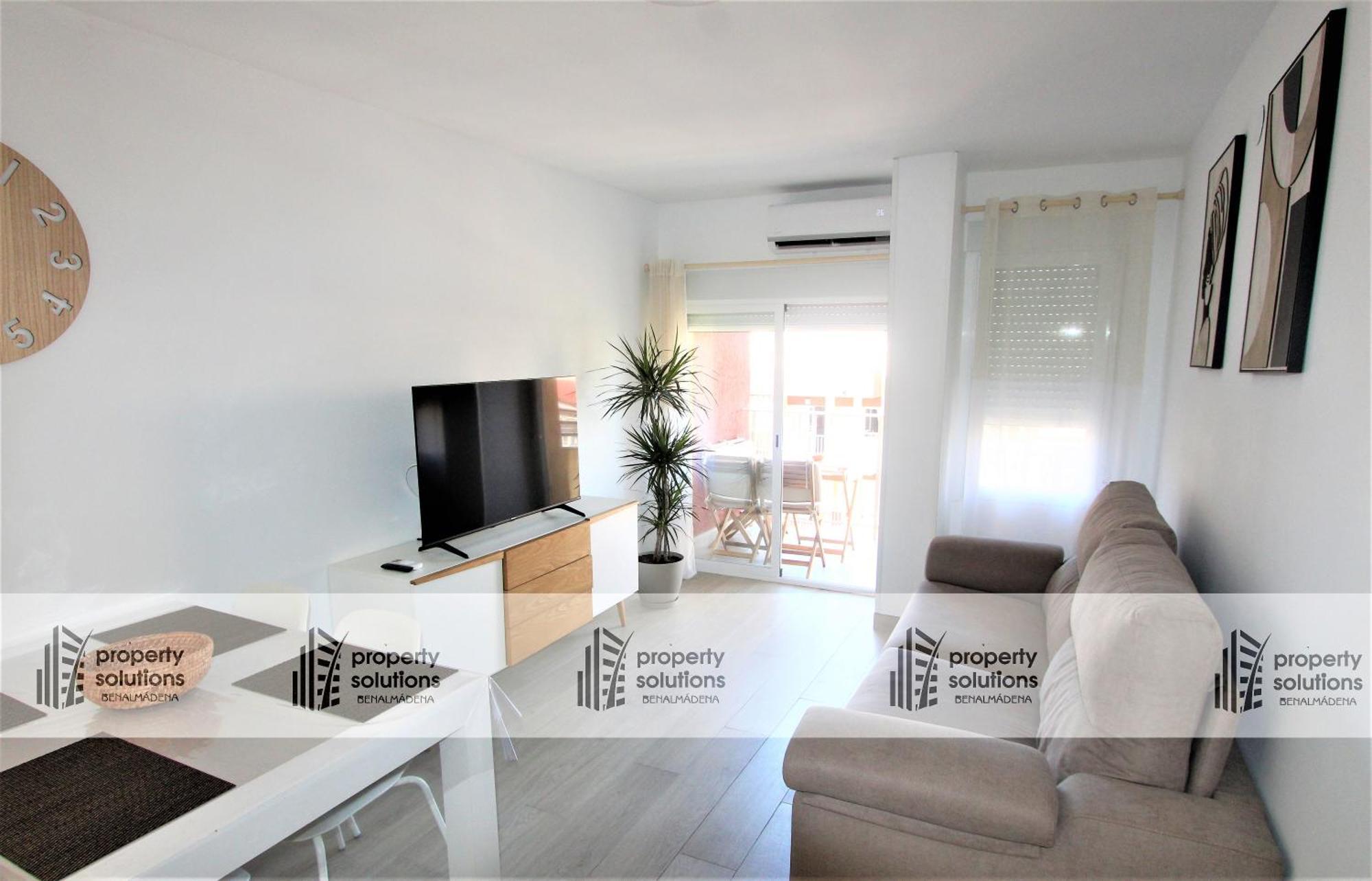 706 Minerva Apartamentos - Vista Al Mar Y La Piscina - Piscina Y Playa Benalmadena Ngoại thất bức ảnh