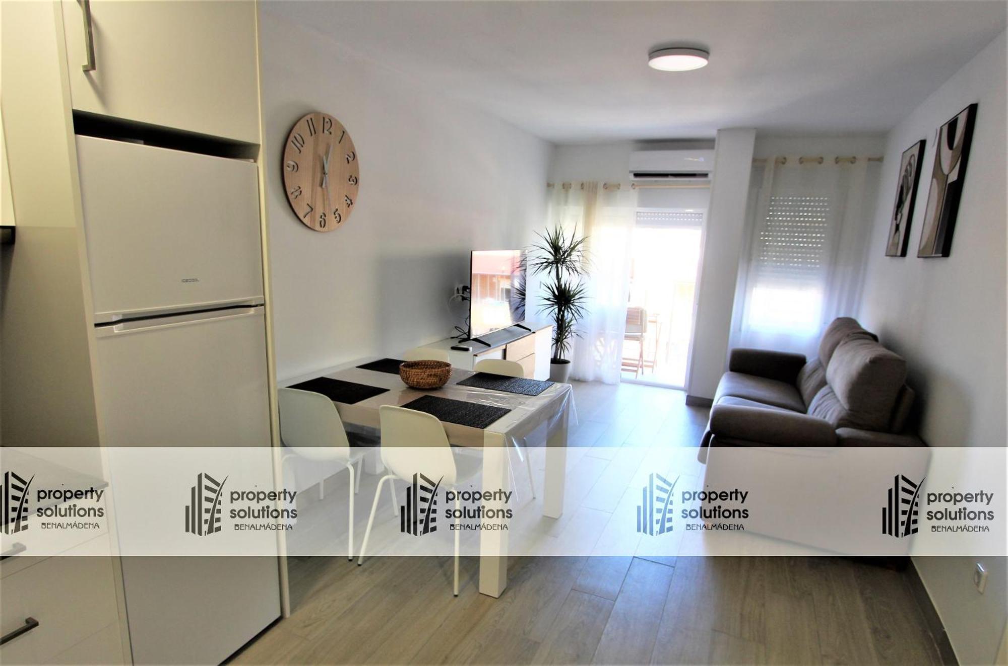 706 Minerva Apartamentos - Vista Al Mar Y La Piscina - Piscina Y Playa Benalmadena Ngoại thất bức ảnh